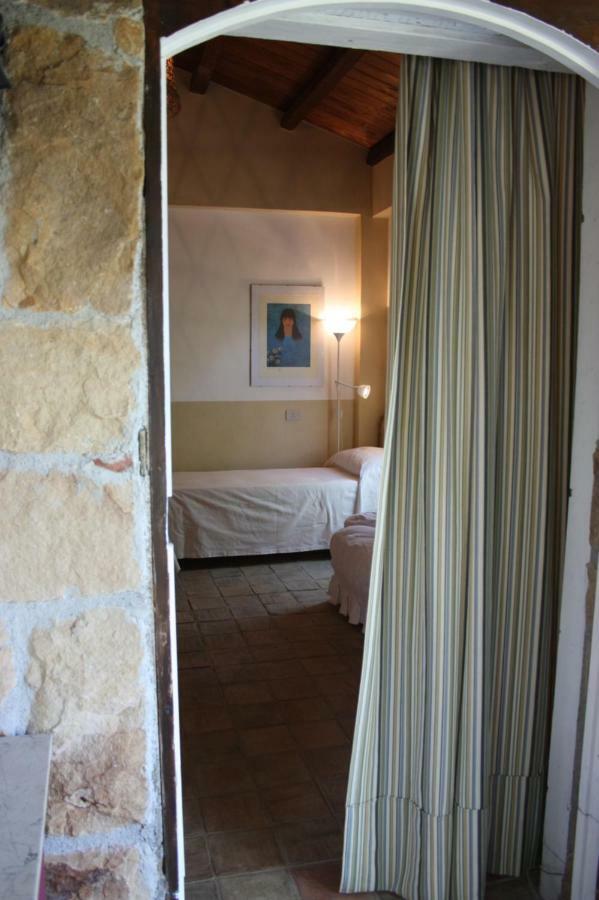 Il Borghetto Country Charme Villa Чефалу Екстериор снимка